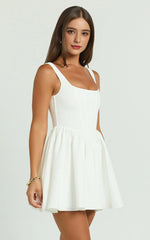 Aimee Scoop Neck Corset Mini Dress – Draped White Elegance